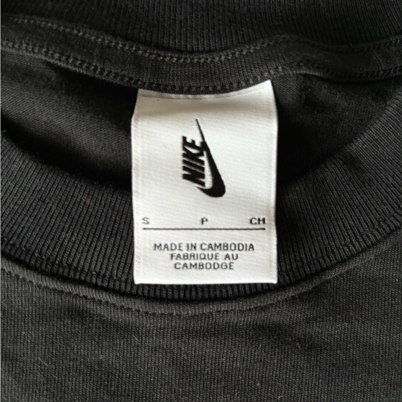 Nike t-shirt - Picture 2 of 2